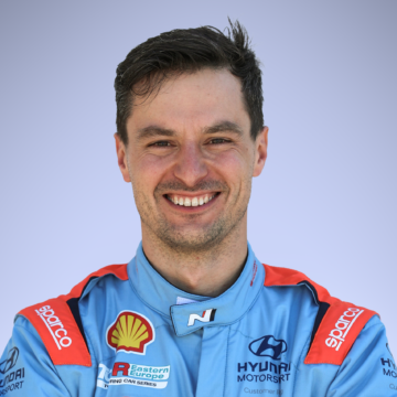 Adam Kout