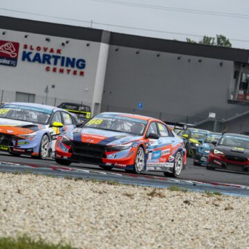 TCR Eastern Europe enters the second half of the season at Slovakia Ring