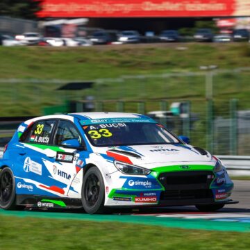 Attila Bucsi returns to TCR Eastern Europe, willing to fight for victories