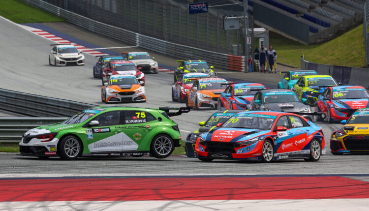 TCR Eastern Europe delivers thrilling racing action at Red Bull Ring