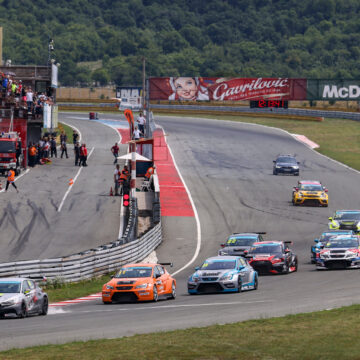 The penultimate part of championship battle is approaching, TCR Eastern Europe returns to Slovakiaring