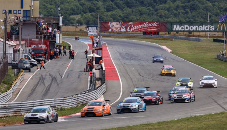 The penultimate part of championship battle is approaching, TCR Eastern Europe returns to Slovakiaring