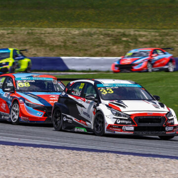 Second round of TCR Eastern Europe review: Homola and Bucsi still at the top