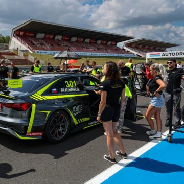 TCR Eastern Europe returns to action as title rivals Kadlečík and Kout head to Most